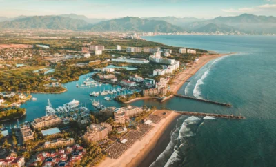Villa La Mansion – Ocean Views & Luxury Stays 11 Marina Vallarta Guide: Yachts, Golf & Travel Tips (2026)
